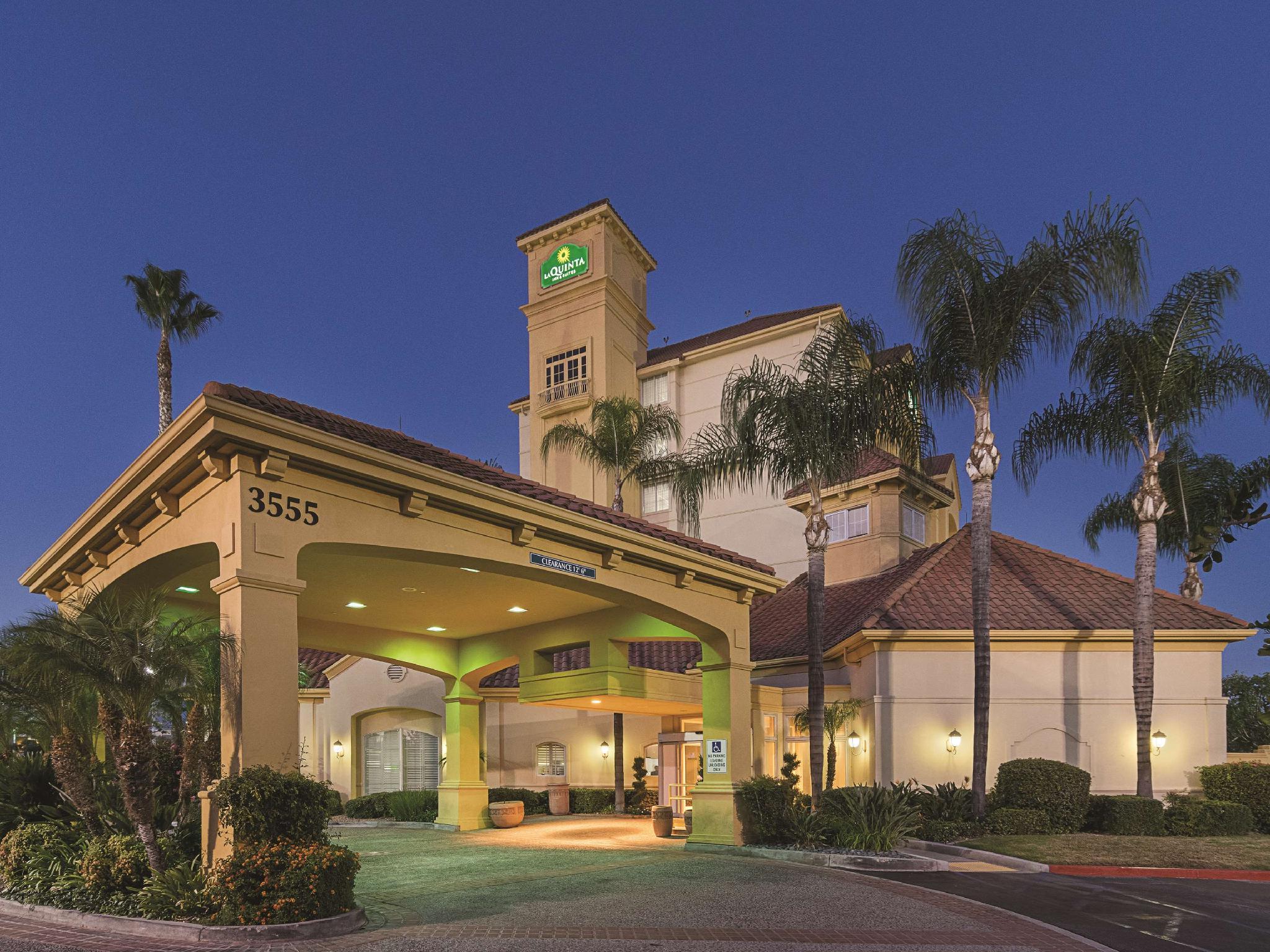 La Quinta Inn & Suites By Wyndham Ontario Airport Esterno foto